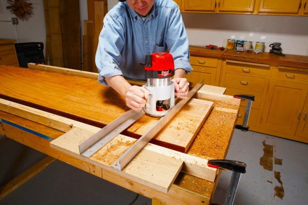 Conquering Cuts: A Guide to Wood Router Types - Best USA Tools