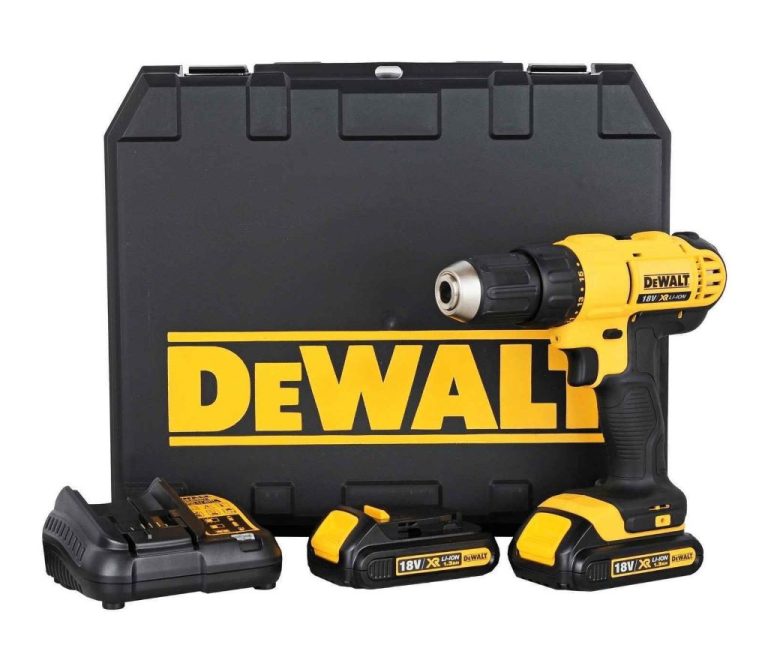 How much does dcd771 weight