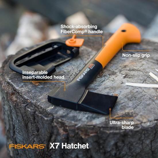 Fiskars X7 14 Inch Lightweight Hatchet Axe with Sheath