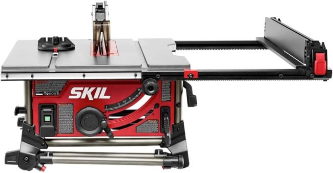 SKIL TS6307-00 jobsite table saw review showing compact portable design